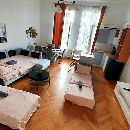 Apartament 2 camere, ultracentral, Calea Victoriei Bucureşti Exterior foto